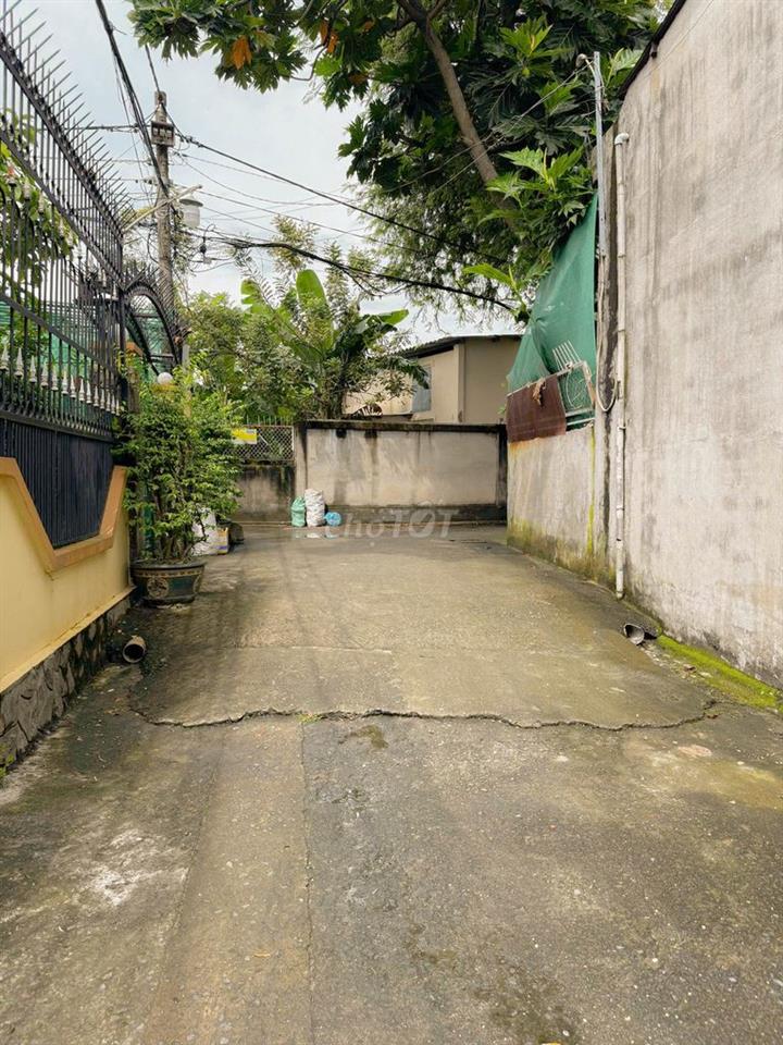 Chính chủ bán căn nhà tâm huyết tại trung tâm phường Hóc Môn (có thư