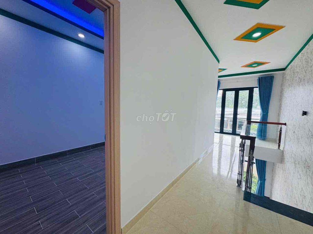 NHÀ SIÊU VIP CÁCH HÓC MÔN 5’ ĐI XE