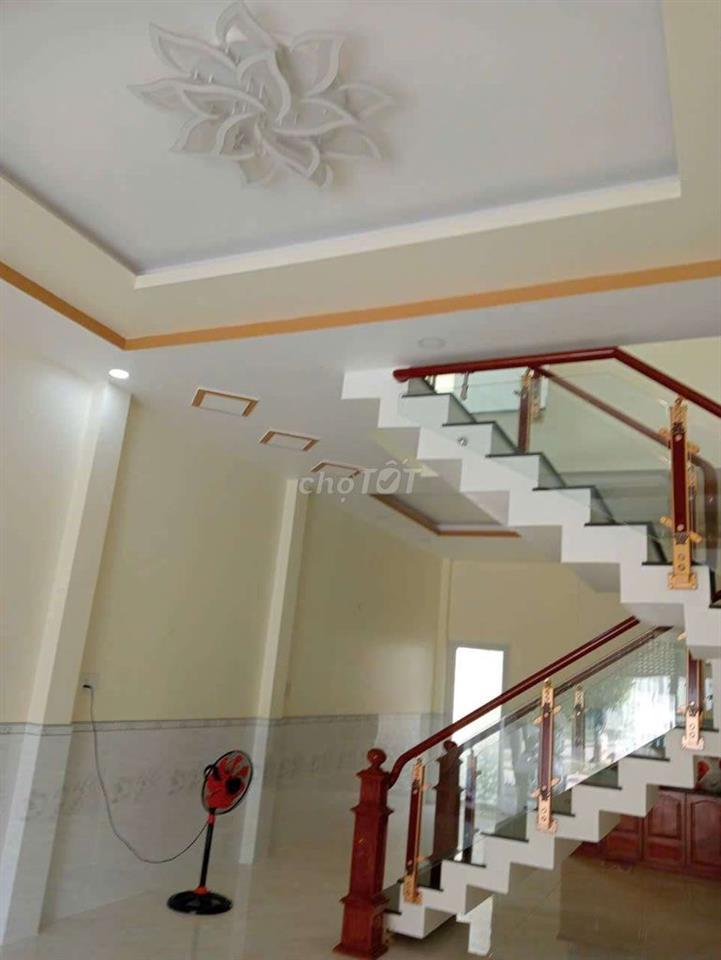 BÁN NHÀ MẶT TIỀN 5×20 GIÁP ĐƯỜNG NGUYỄN ẢNH THỦ