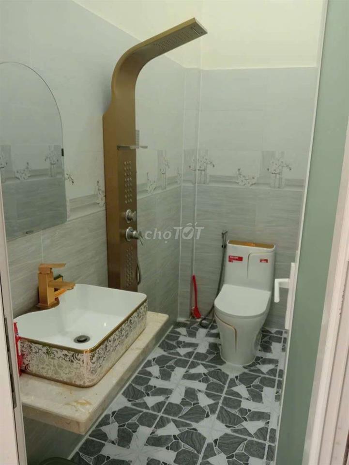 BÁN NHÀ MẶT TIỀN 5×20 GIÁP ĐƯỜNG NGUYỄN ẢNH THỦ