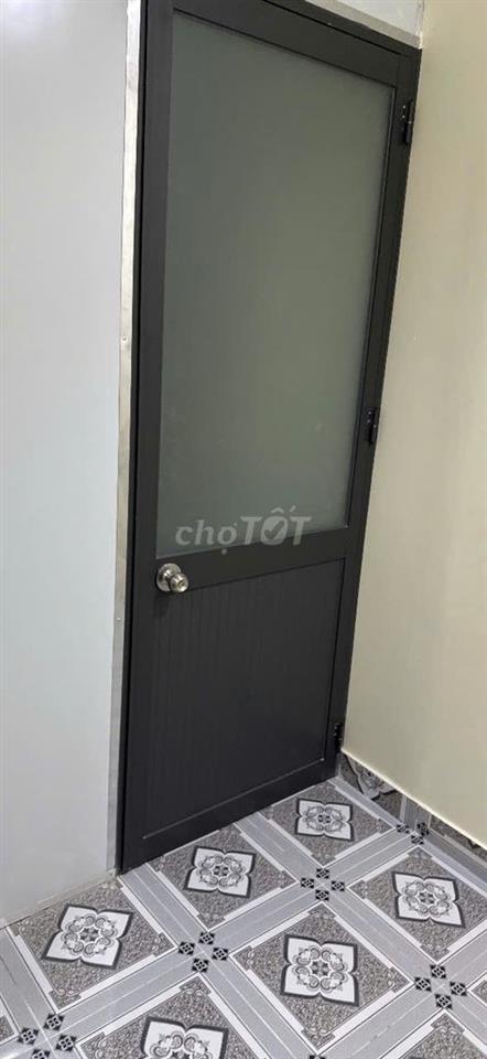 Bán nhà đẹp ở hóc môn ,  vô ở luôn , giá 2 tỷ còn thương lượng