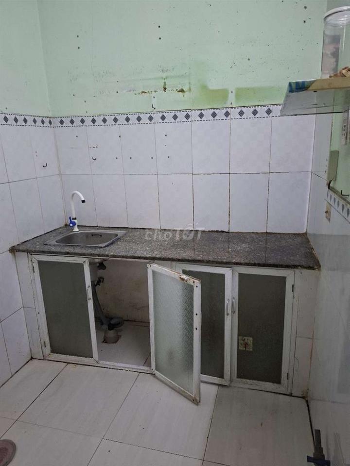 NHÀ 1 LẦU DT 3×7 CÓ 2PN ,2WC HT13 Q12