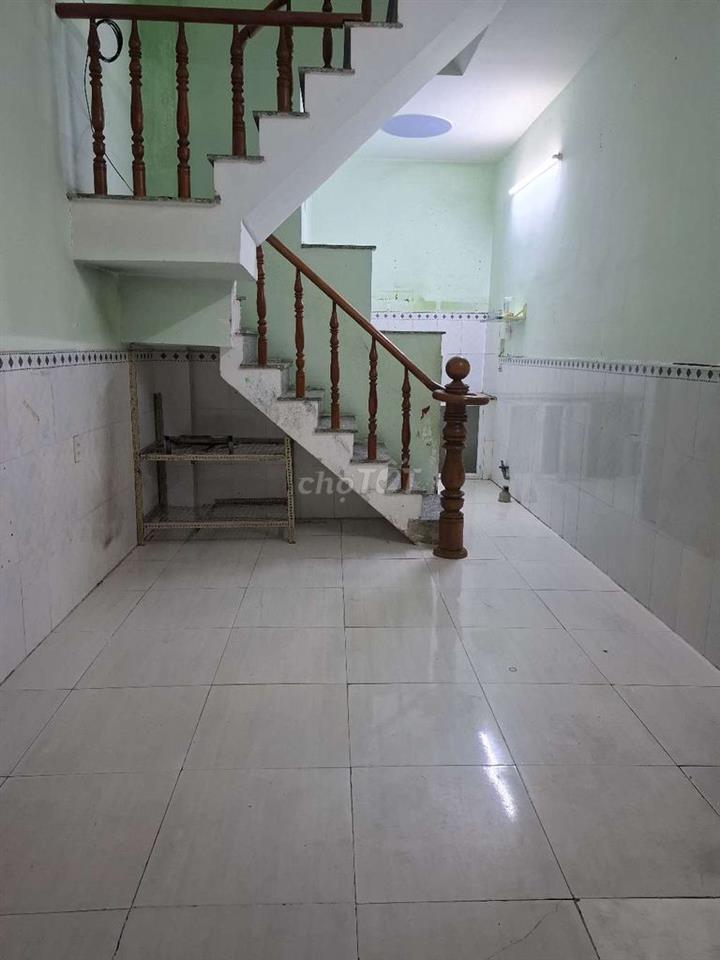 NHÀ 1 LẦU DT 3×7 CÓ 2PN ,2WC HT13 Q12