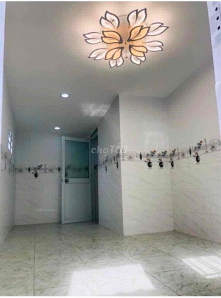 Bán nhà giá rẻ- Tân Xuân Hốc môn