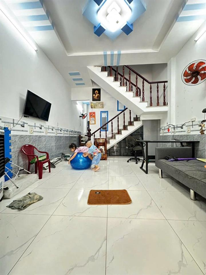 CHÍNH CHỦ BÁN NHÀ ĐẸP VÀO Ở NGAY