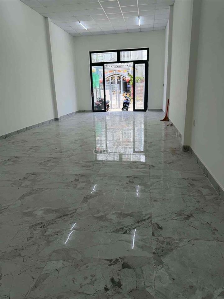 🏡 CHO THUÊ NHÀ + KHO -DT 5 x30 -PHAN VĂN HỚN, BÀ ĐIỂM - 10 TRIỆU
