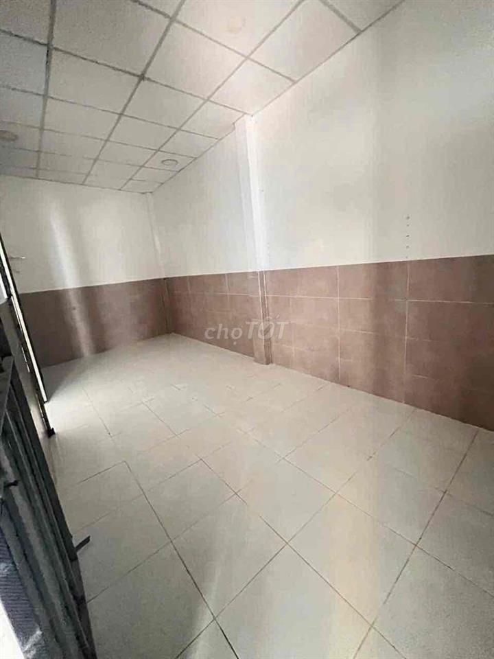 🏡 CHO THUÊ NHÀ GIÁ RẺ – BÀ ĐIỂM, HÓC MÔN  📍 Vị trí: 1 sẹc đường Ba Điể