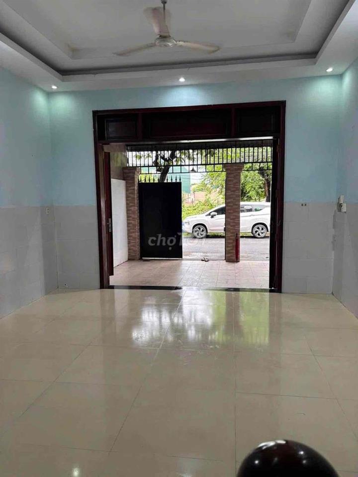 CHO THUÊ NHÀ 5X25 -BÀ ĐIỂM - GIÁ: 10 TRIỆU TL 📍 Vị
