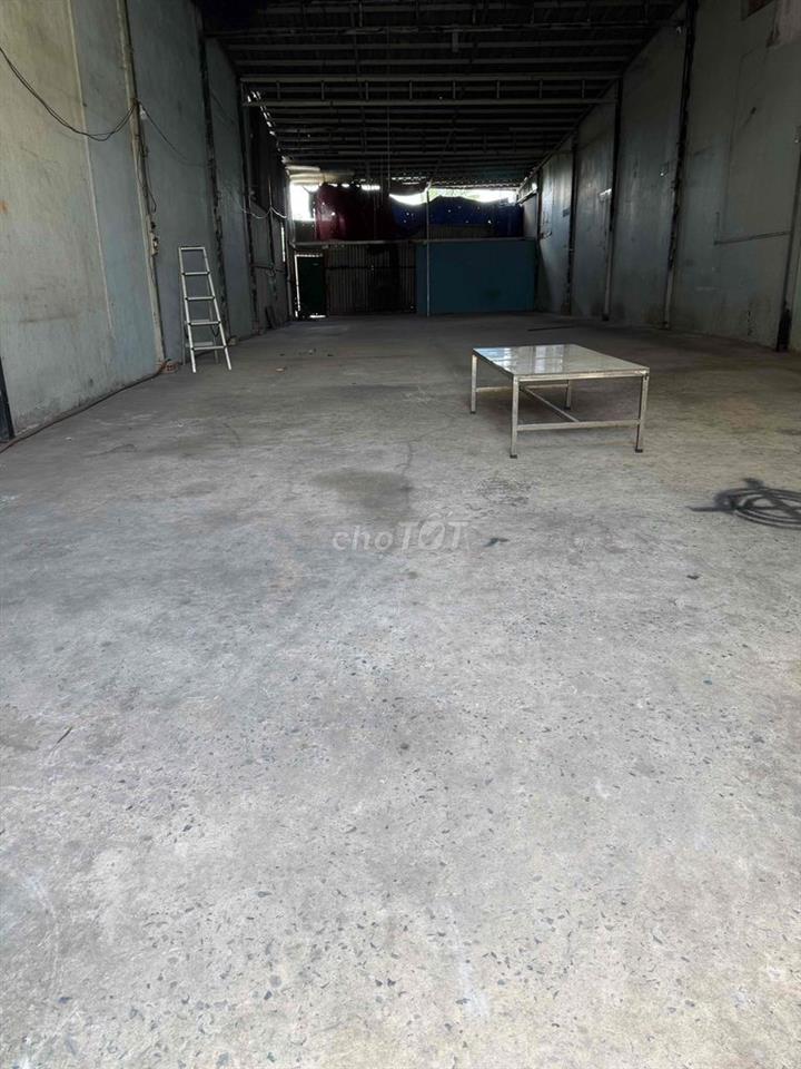 🏭 CHO THUÊ KHO XƯỞNG 8x35 - BÀ ĐIỂM – TP.HCM - 12 TRIỆU/THÁNG 📐 Diện t