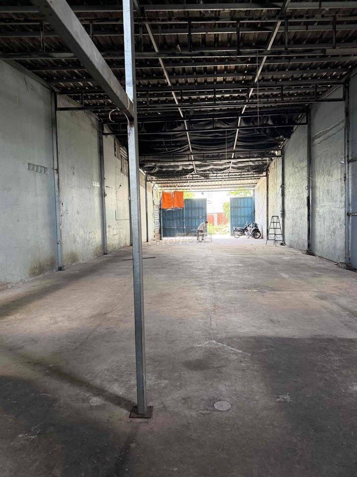 🏭 CHO THUÊ KHO XƯỞNG 8x35 - BÀ ĐIỂM – TP.HCM - 12 TRIỆU/THÁNG 📐 Diện t