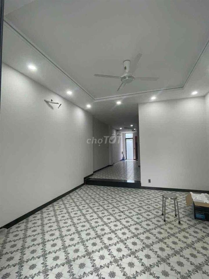 🏢 NHÀ CHO THUÊ 5X22 - NGUYỄN THỊ SÓC - BÀ ĐIỂM - 20 TRIỆU/THÁNG 👉 LÀM