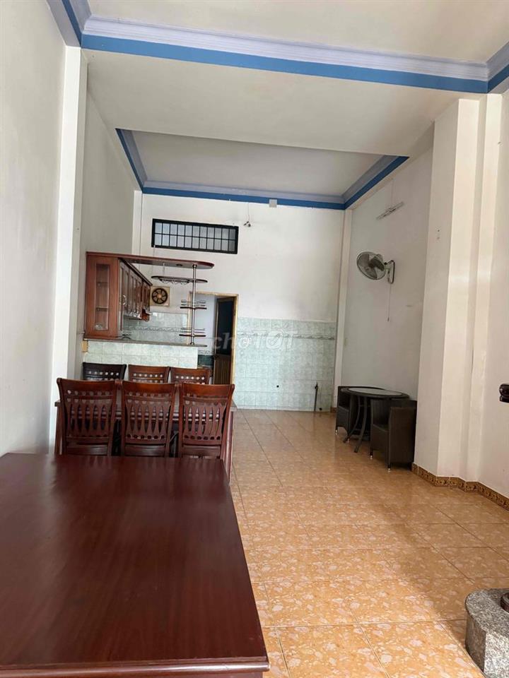 Cho thuê 4 x22-2 lầu -3 phong-2 sân thuợng -dg xe hơi -