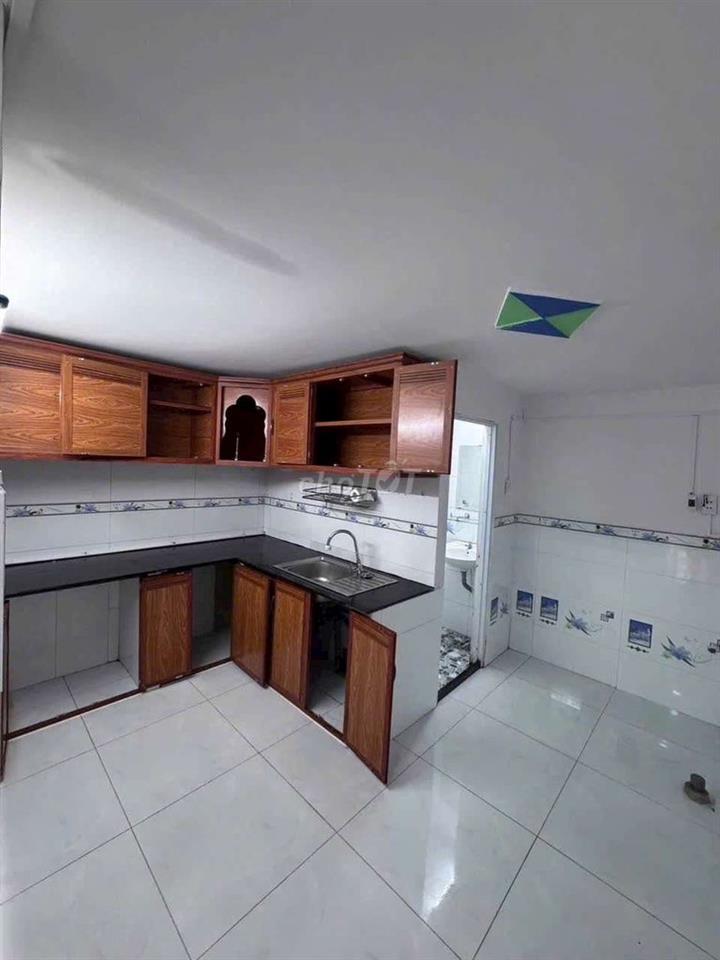 🏠 Chủ gửi nhà đúc lửng ấp Thới Tứ 1,gần chợ,2 phòng,Thới Tam Thôn 🏠
