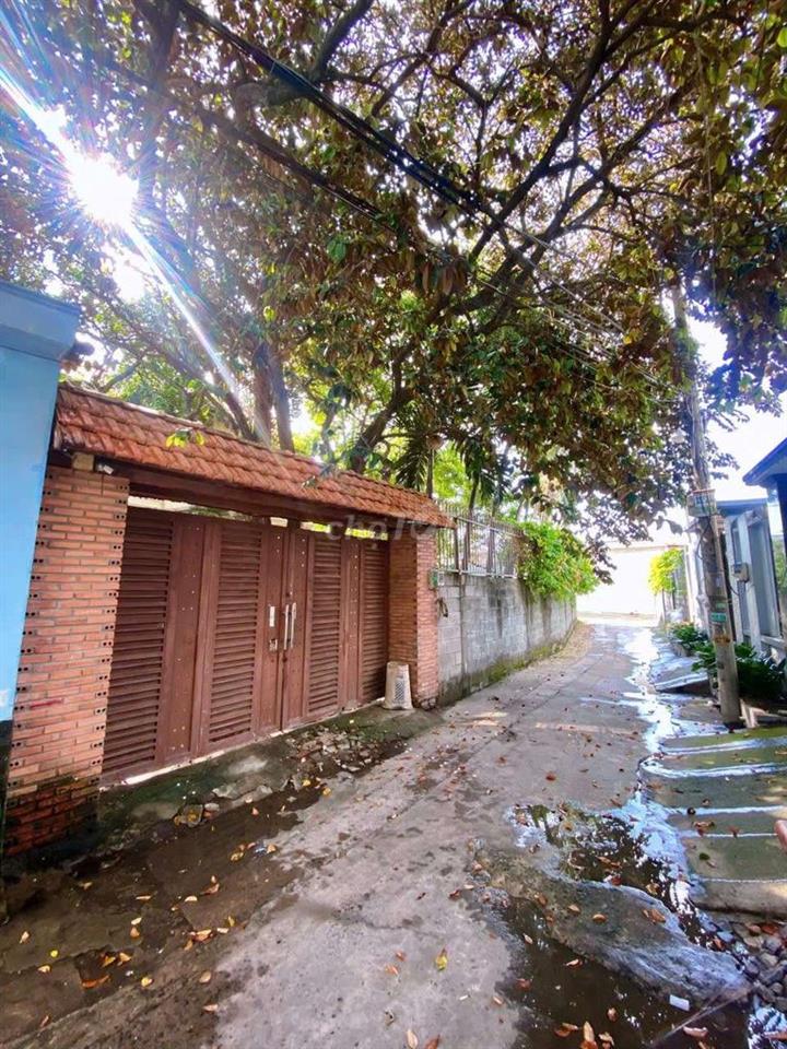 🏠 Nhà sân vườn 1000m2,phù hợp kinh doanh, 3phòng, đường Lê Thị Kim 🏠