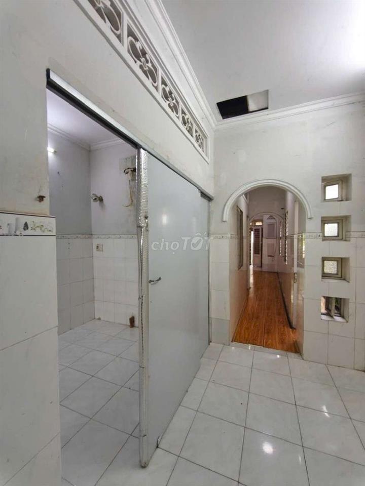 🏠 Nhà cho thuê 100m2,gần trường Ng Hồng Đào,Xuân Thới Sơn 🏠