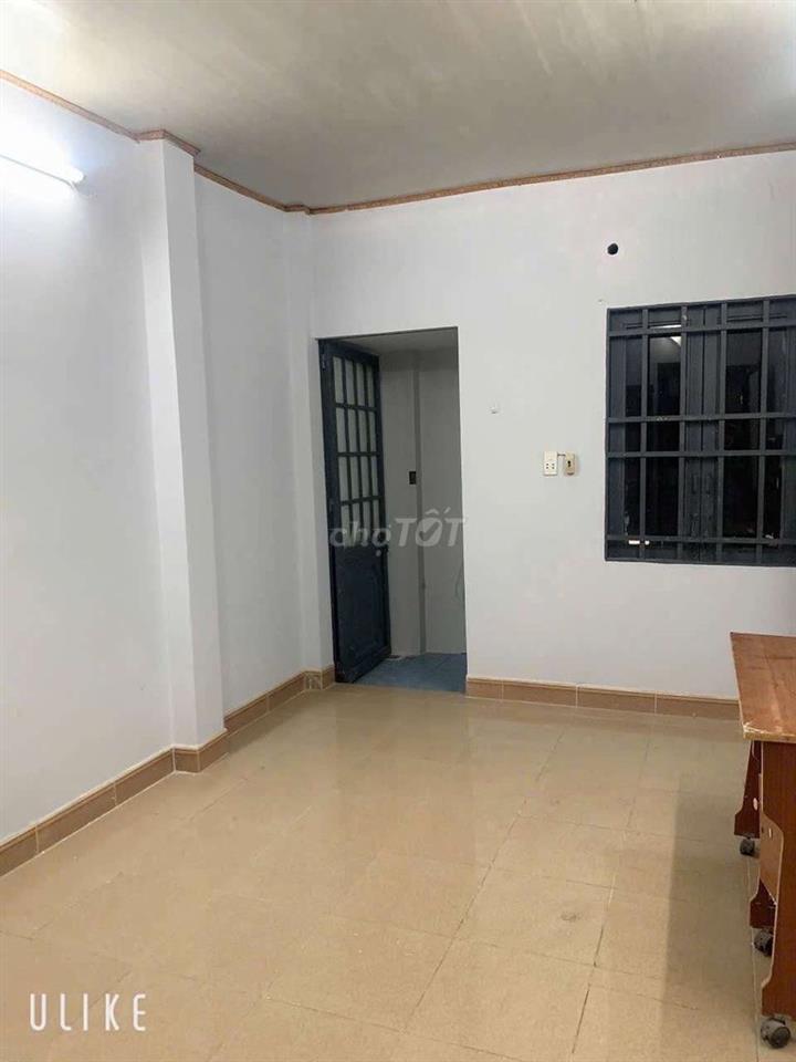 Chủ gửi nhà cho thuê Xuân Thới Sơn gần Ngã Tư Hóc Môn, 2lầu 3phòng