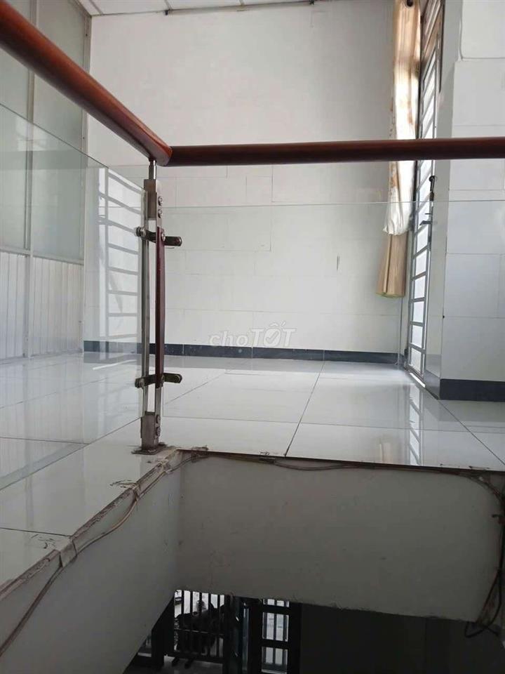 🏘️ Nhà mặt tiền kinh doanh 1lầu 2phòng, gần Lê Thị Hà, Tân Xuân 🏘️
