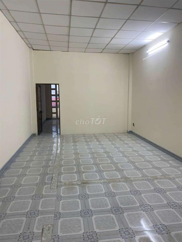 Nhà mặt tiền 1lầu, vị trí cực xung,kinh doanh đa ngành nghề, TMTX