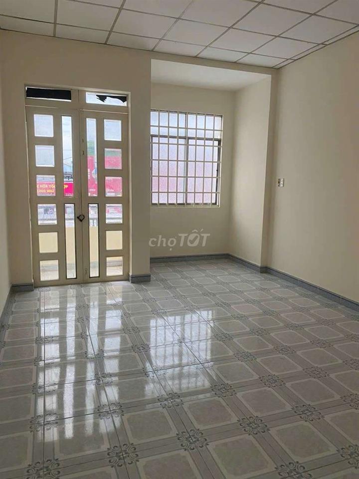 Nhà mặt tiền 1lầu, vị trí cực xung,kinh doanh đa ngành nghề, TMTX