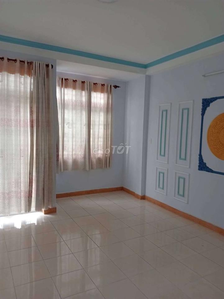 CHO THUÊ MẶT BẰNG 400 M2 - 2 MẶT TIỀN – BÀ ĐIỂM TPHCM - 15 TRIỆU/THÁNG