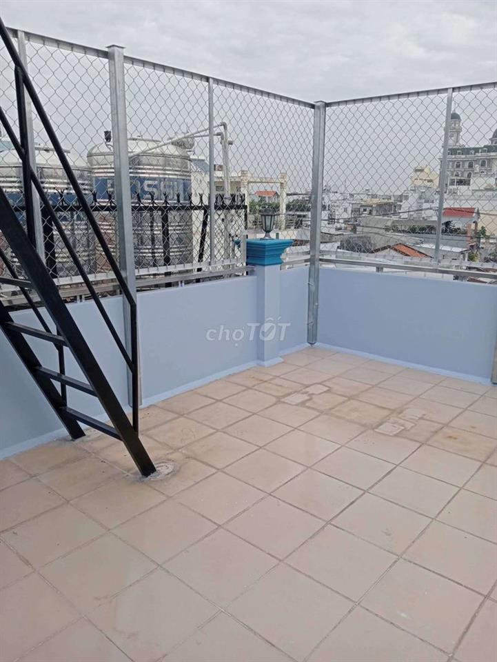 CHO THUÊ MẶT BẰNG 400 M2 - 2 MẶT TIỀN – BÀ ĐIỂM TPHCM - 15 TRIỆU/THÁNG