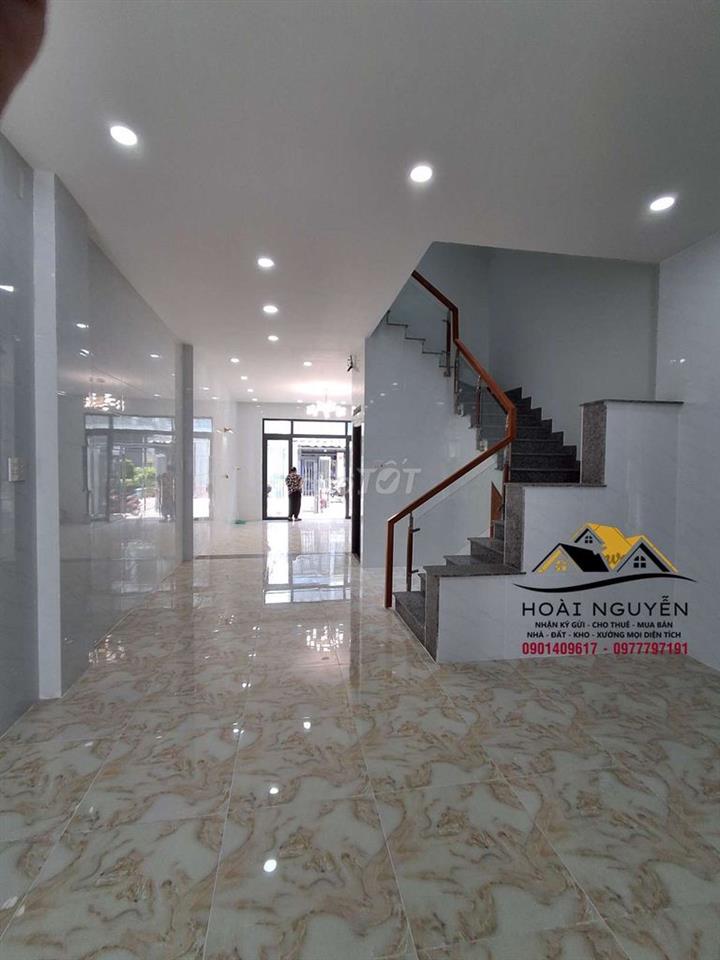 NHÀ CHO THUÊ 5X20 - TRUNG TÂM BÀ ĐIỂM – TPHCM - 16 TRIỆU/ THÁNG