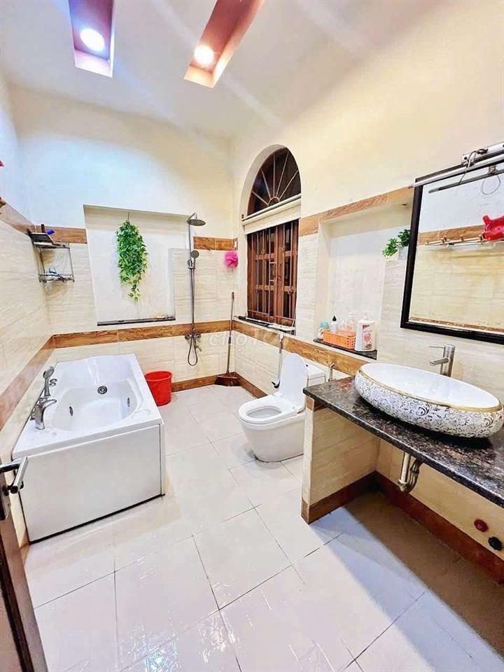 CHO THUÊ NHÀ DIỆN 1.200 M2 – XUÂN THỚI 2 - HÓC MÔN - 35 TRIỆU/THÁNG