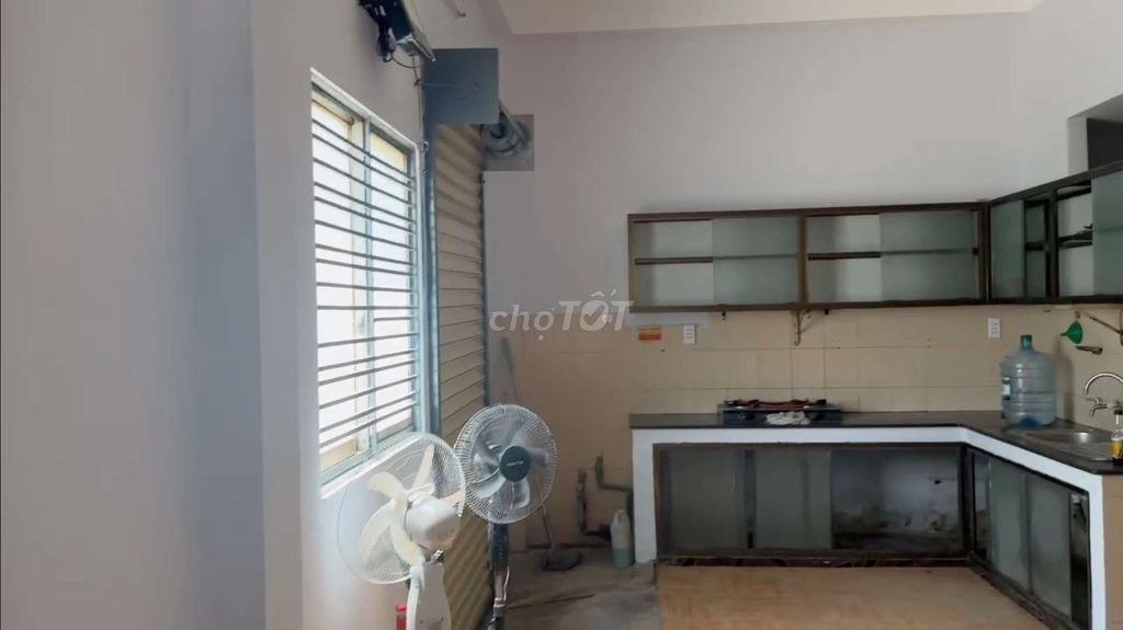 🏭 CHO THUÊ NHÀ KHO 7x12 –  PHAN VĂN ĐỐI, BÀ ĐIỂM - 8 TRIỆU/THÁNG