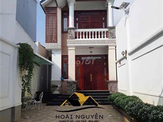 BIỆT THỰ CHO THUÊ 8x25 – PHAN VĂN HỚN, BÀ ĐIỂM - 25 TRIỆU/THÁNG