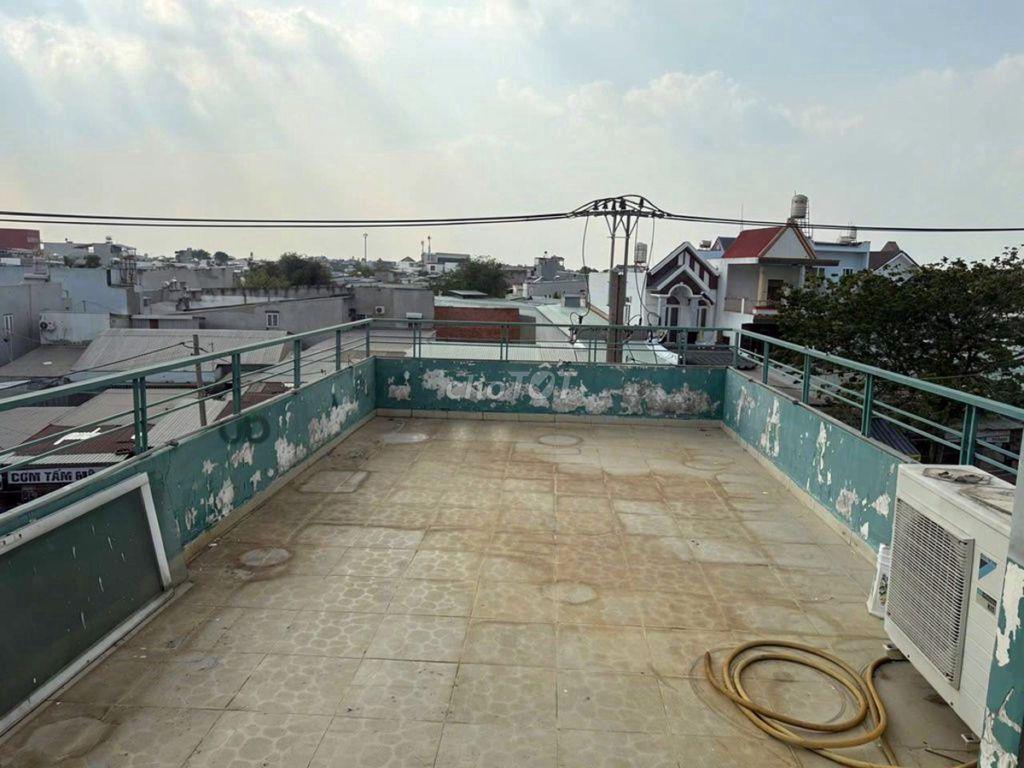 CHO THUÊ BIỆT THỰ 15x25 – 4 MẶT TIỀN BÀ ĐIỂM, TP.HCM - 35 TRIỆU/THÁNG