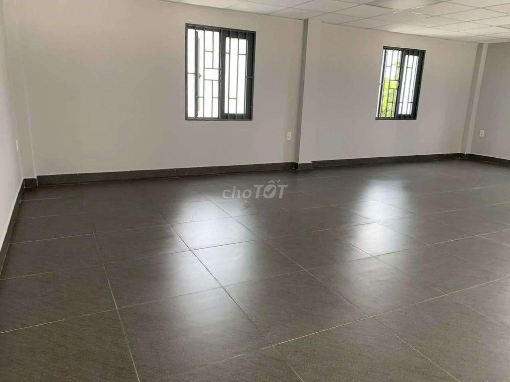 CHO THUÊ KHO XƯỞNG 8x35 - TRẦN VĂN MƯỜI - BÀ ĐIỂM - 12 TRIỆU/THÁNG
