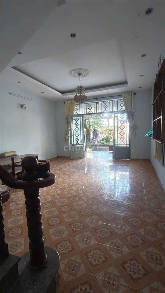 Nhà Thuê Bà Điểm Gần Chợ Đầu Mối