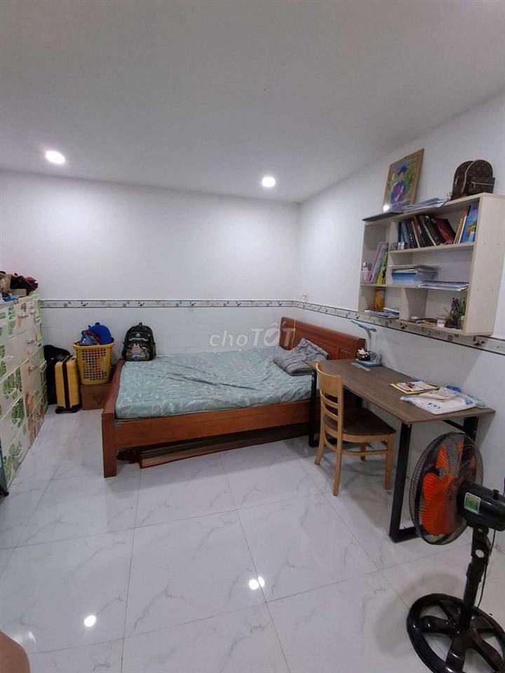 Nhà Thuê Trịnh Thị Miếng