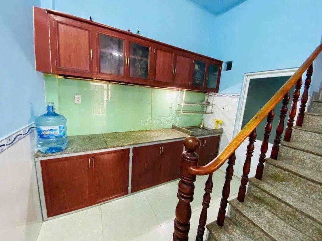 Cho thuê nhà 3pn , 2 wc , tiền lân , bà điêm