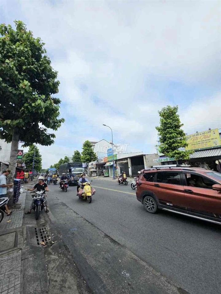 Cho thuê MẶt Tiền Lê Thị Hà