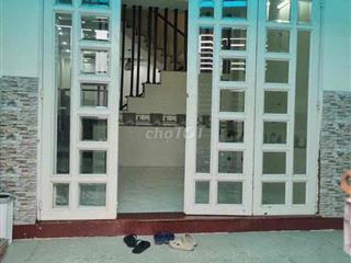 Cho thuê nhà 3pn , 1 phòng thờ , 4wc , Bà điểm gần chợ đại hải