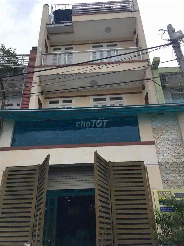 Cho thuê nhà 3pn , 1 phòng thờ , 4wc , Bà điểm gần chợ đại hải