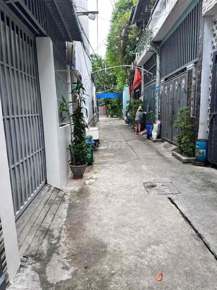 Cho thuê nhà xuân thới đông 7tr/ tháng 3pn , 2wc có nội thất