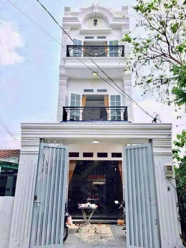 cho thuê nhà xtd dt 4x16-2 lầu -4pn -3wc, đường xe hơi tới nhà