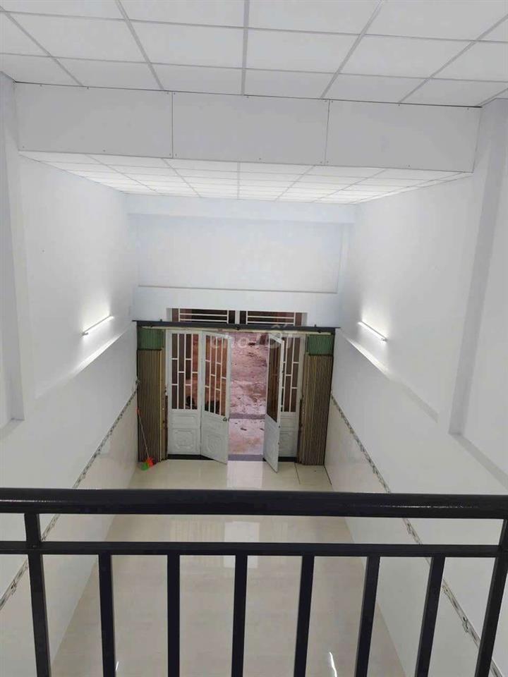 CHO THUÊ NHÀ 4×16 - XUÂN THỚI THƯỢNG – GIÁ: 5 TRIỆU