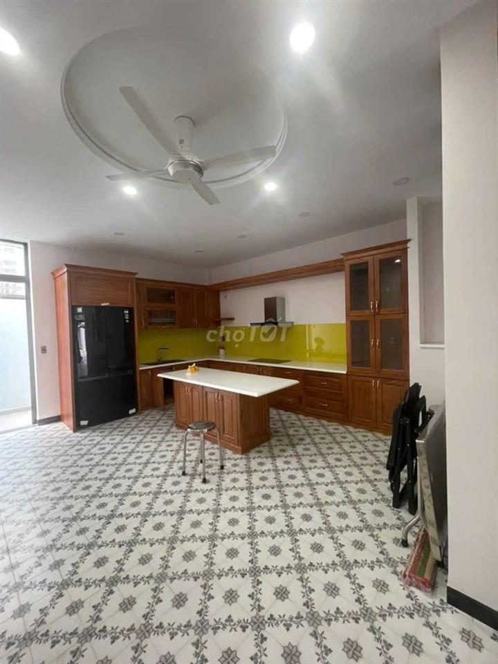 CHO THUÊ NHÀ 5X22 - GẦN CHỢ ĐẦU MỐI – GIÁ: 19 TRIỆU TL