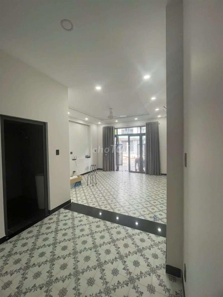 CHO THUÊ NHÀ 5X22 - GẦN CHỢ ĐẦU MỐI – GIÁ: 19 TRIỆU TL