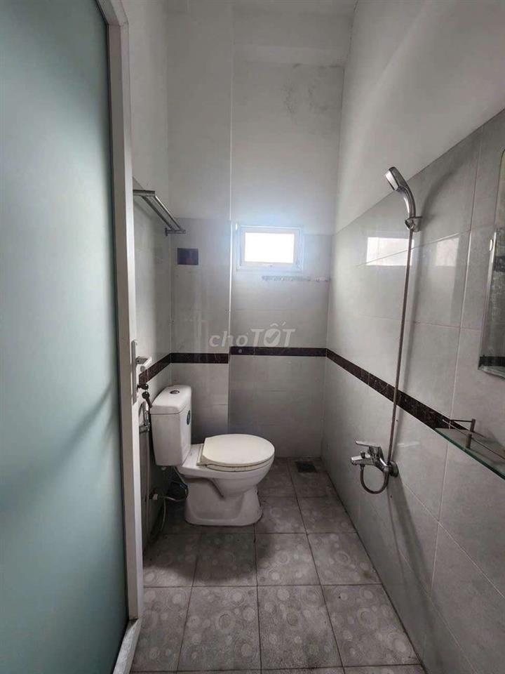 CHO THUÊ NHÀ 5×20- XTS – GẦN NGÃ TƯ HOCMON . GIÁ: 9 TRIỆU TL