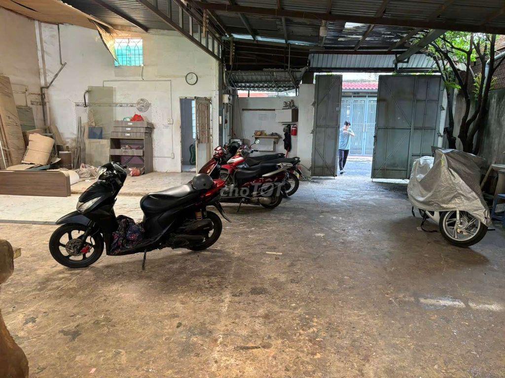 CHO THUÊ KHO XƯỞNG 11×20M – XUÂN THỚI THƯỞNG - HOCMON - GIÁ: 10 TRIỆU