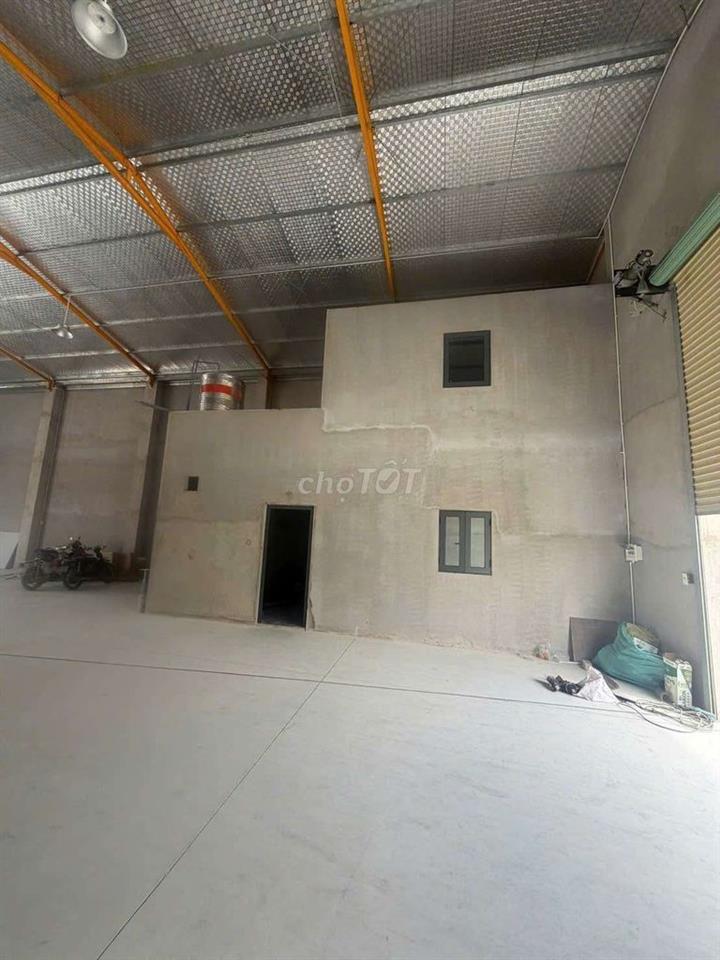 CHO THUÊ KHO XƯỞNG – BÀ ĐIỂM - HÓC MÔN. GIÁ: 36 TRIỆU