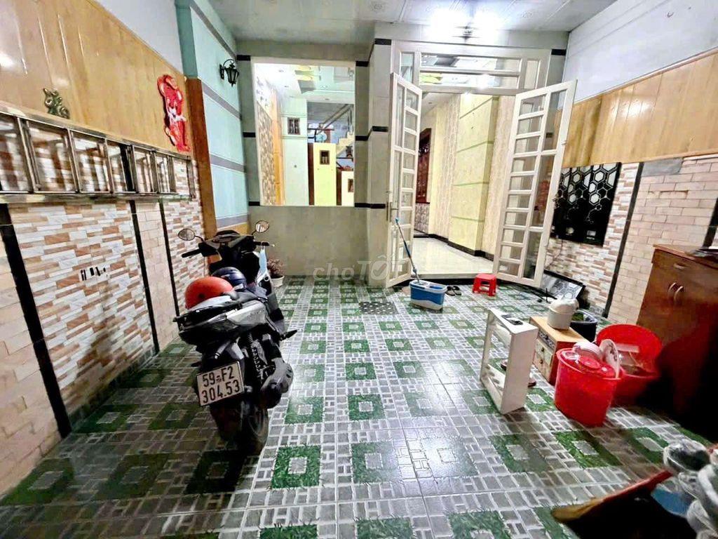 CHO THUÊ NHÀ 5×16 - BÀ ĐIỂM -HOCMON . GIÁ : 7,5 TRIỆU