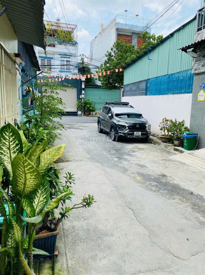 CẦN CHO THUÊ NHÀ RIÊNG, DIỆN TÍCH 40m2 (1 TRỆT+2 LẦU), Ở BÀ ĐIỂM.