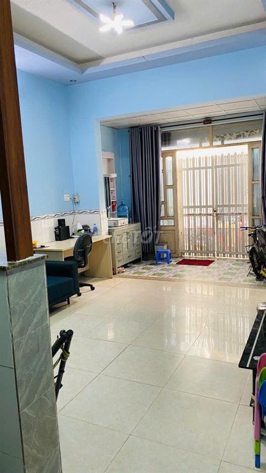 CẦN CHO THUÊ NHÀ RIÊNG, DIỆN TÍCH 40m2 (1 TRỆT+2 LẦU), Ở BÀ ĐIỂM.