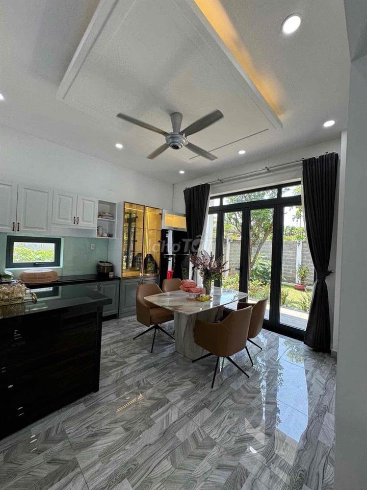 🏡 BÁN BIỆT THỰ ĐẸP – NHỊ BÌNH, HÓC MÔN