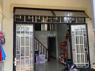 Nhà nguyên căn cho thuê 4*16m2 Ấp Đông 1 cũ